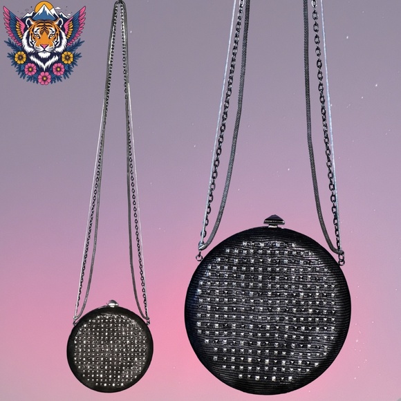 🌟Judith Leiber: Studded Circle Clutch (Overture)🌟